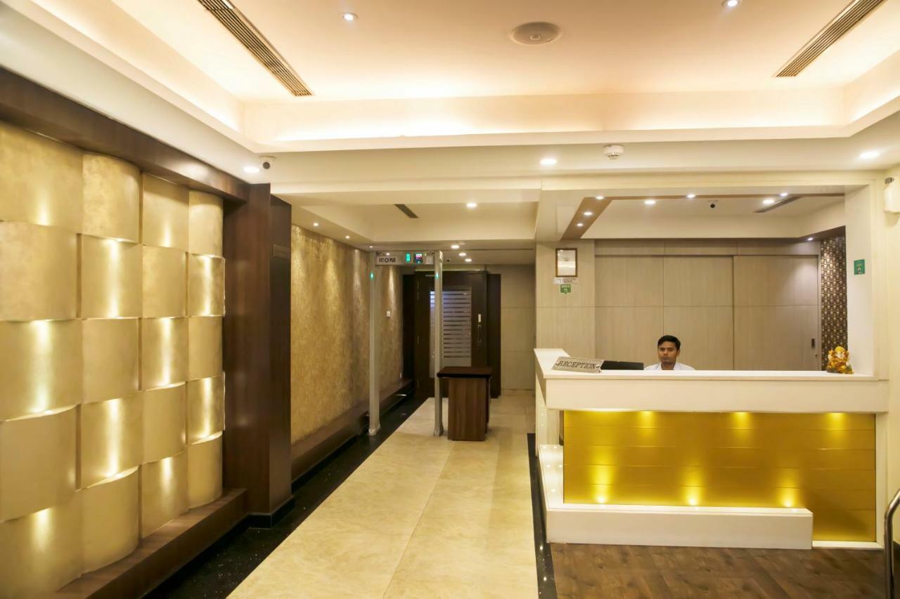 Ganges Grand Hotel Váránaszi Kültér fotó