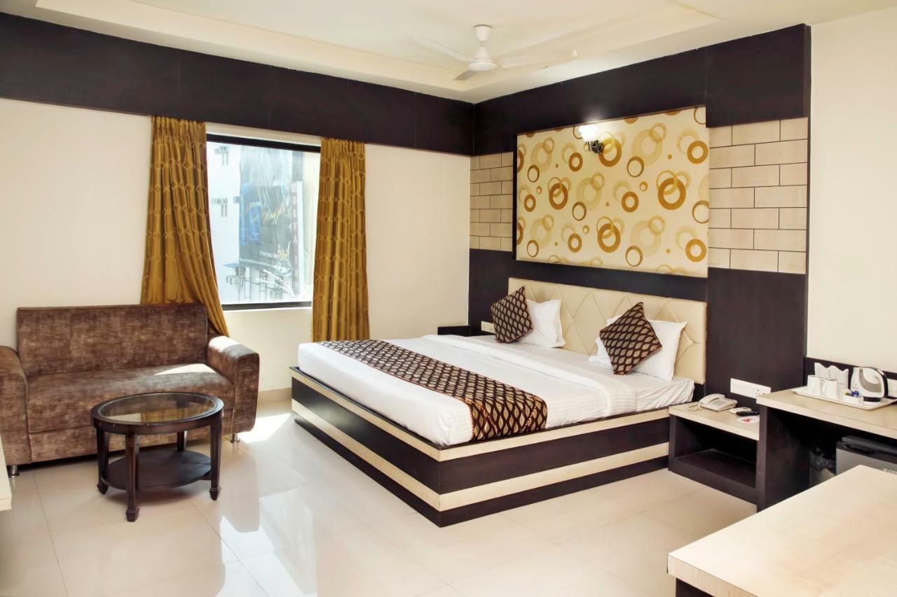 Ganges Grand Hotel Váránaszi Kültér fotó